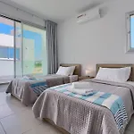 Sea Point Luxury Private Pool Walk To 3 - 5 Bdr In 1 * Coral Bay