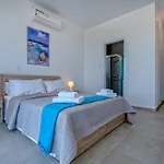 Sea Point Villas Coral Bay Luxury Private Pool Villas Walk To Beach 3 - 5 Bdr In 1 Resort *