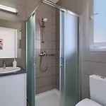 Sea Point Luxury Private Pool Walk To 3 - 5 Bdr In 1 فيلة كورال باي