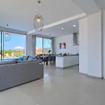 Sea Point Villas Coral Bay Luxury Private Pool Villas Walk To Beach 3 - 5 Bdr In 1 Resort