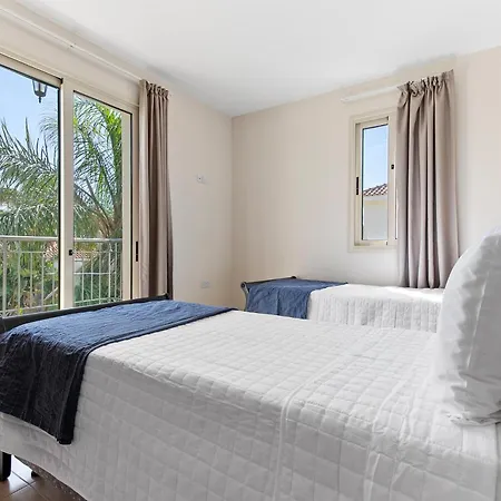 Sea Point Luxury Private Pool Walk To 3 - 5 Bdr In 1 *