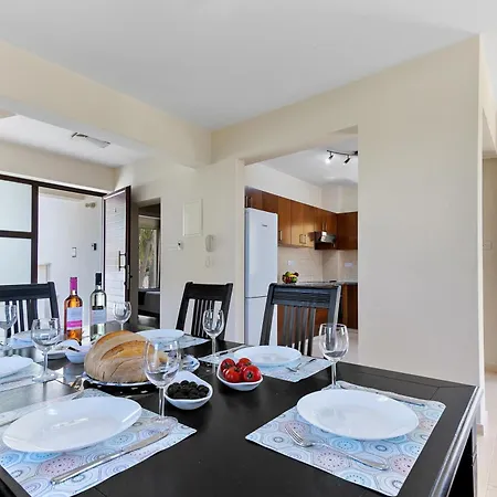 Sea Point Корал-Бэй