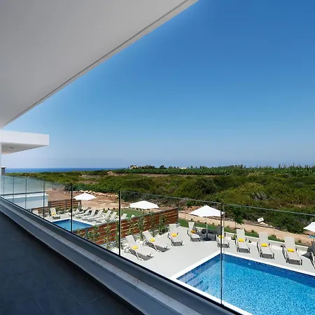 Sea Point Luxury With Private Pools In *