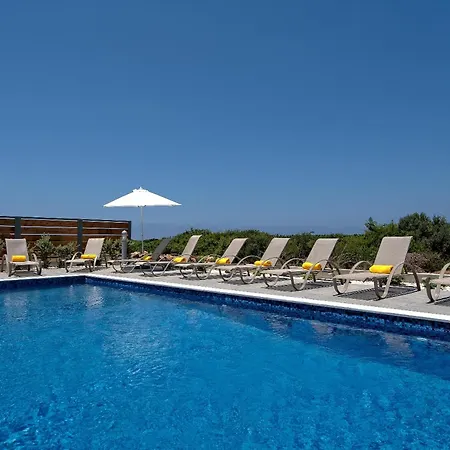 Вилла Sea Point Luxury With Private Pools In