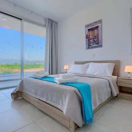 Sea Point Luxury With Private Pools In * Корал-Бэй