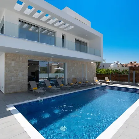 Sea Point Luxury Private Pool Walk To 3 - 5 Bdr In 1 *