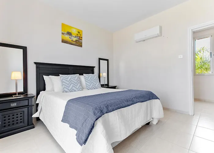 ヴィラ Sea Point コーラル・ベイ