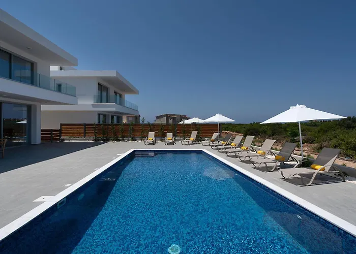 Sea Point Private Pool Near 3 And 5 Bedrooms In 1 Complex Villa Mercan Koyu